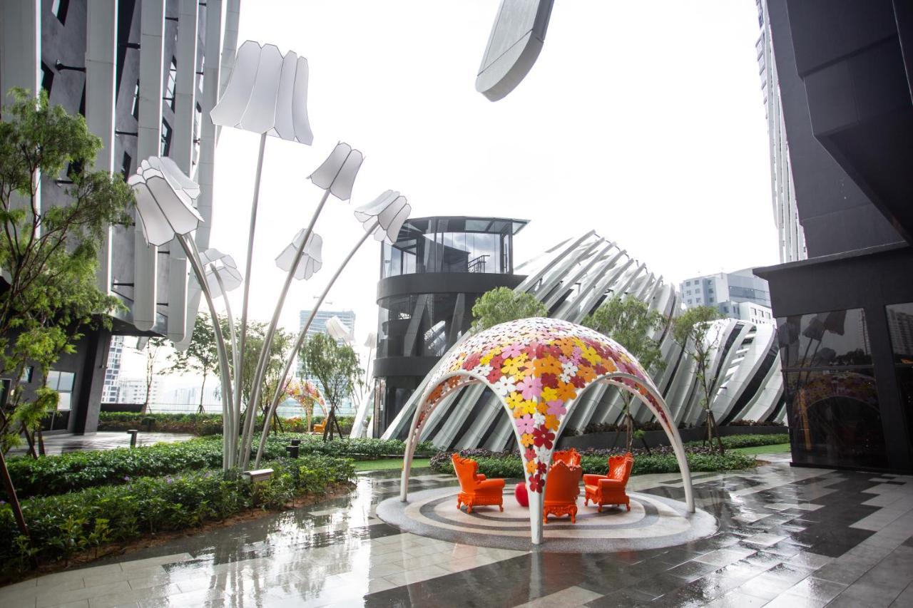 Arte Mont Kiara By Psm Luxury Suites Kuala Lumpur Buitenkant foto