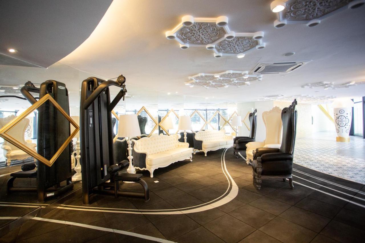 Arte Mont Kiara By Psm Luxury Suites Kuala Lumpur Buitenkant foto